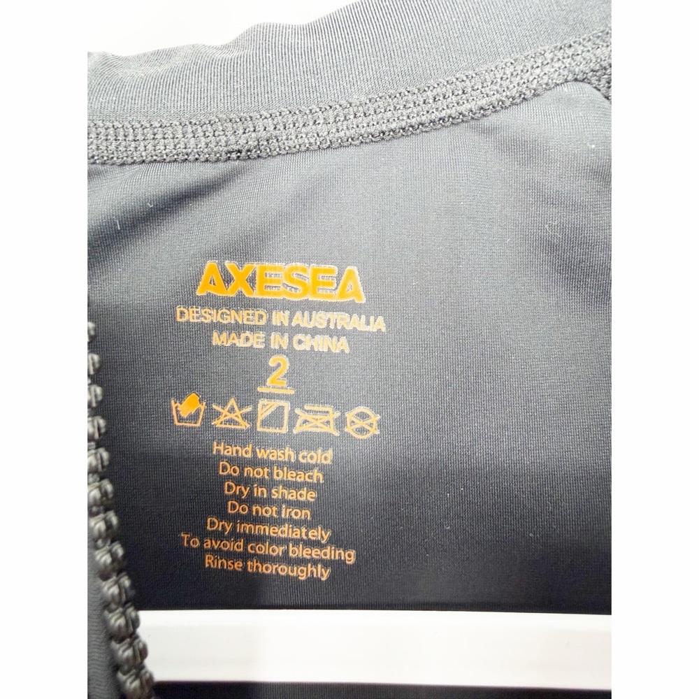 Axesea Rashguard Swimsuit Bodysuit - Picture 2 of 4